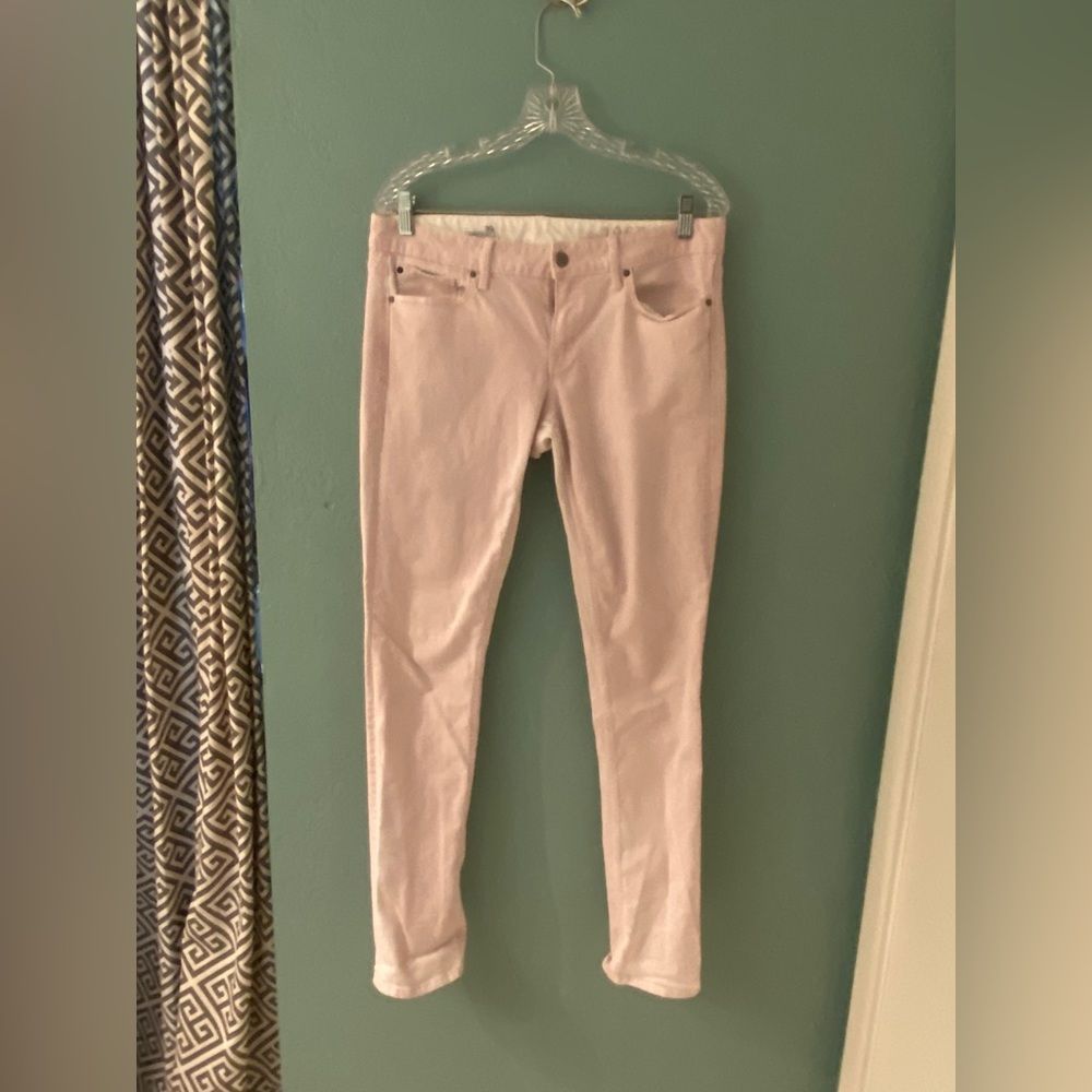 Gap skinny jeans in light pink. Size 30r